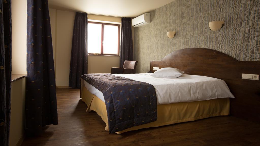 Hotel Van Reeth'S Koffiebranderij Puurs Quarto foto